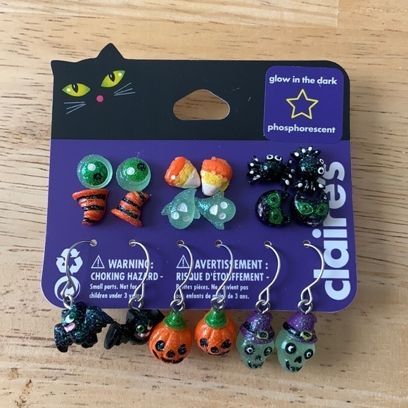 Claire's Jewelry 35 Claires Glow In The Dark Halloween Stud